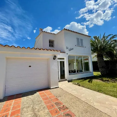 Cabrera Villa *