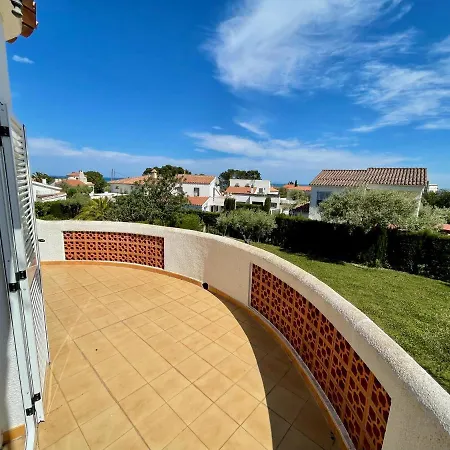 Villa Cabrera *