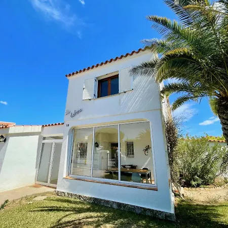Cabrera Villa *