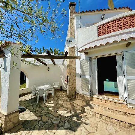 Cabrera Villa