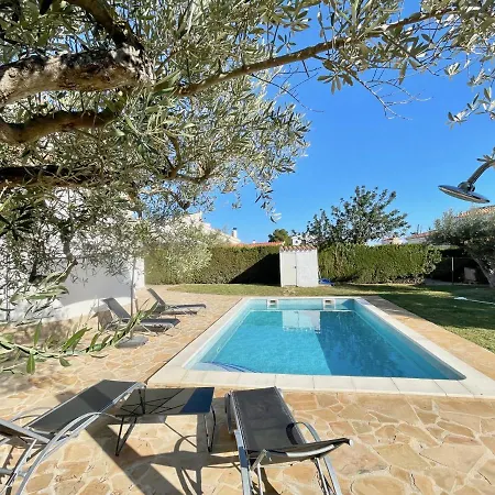 Villa Cabrera *